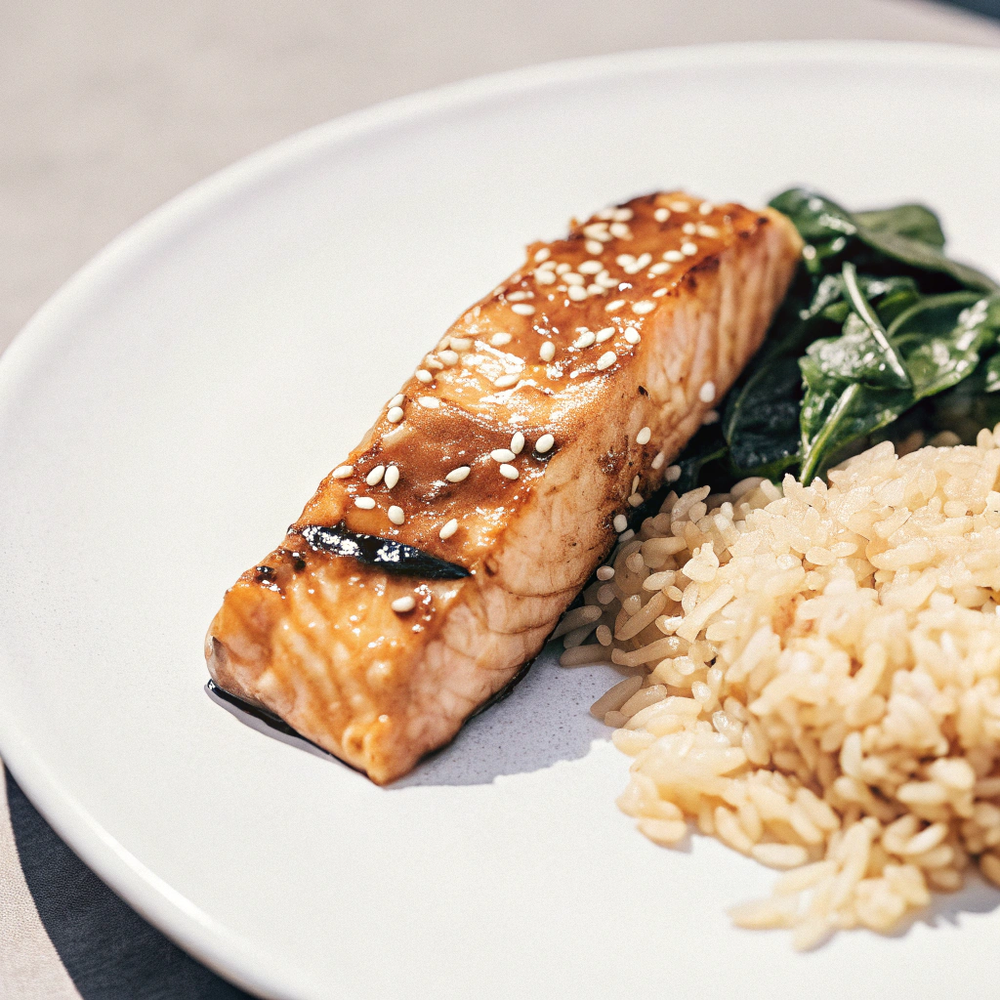 Teriyaki Salmon w/ Brown Rice & Spinach